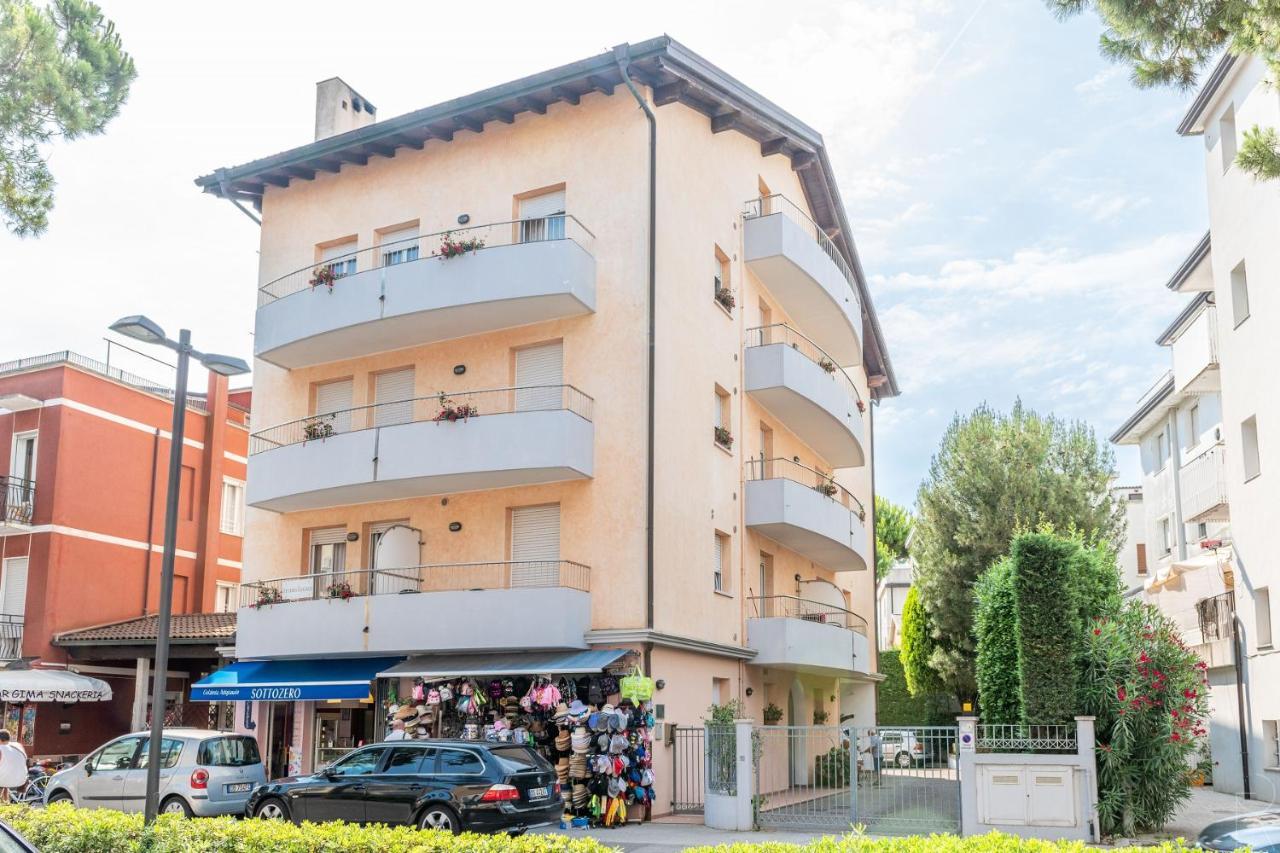 Casa Lina Apartment Caorle Exterior foto